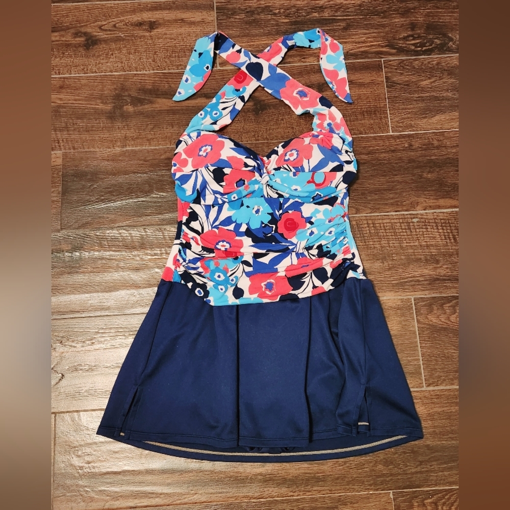 Women's swimsuit  + black cover-up